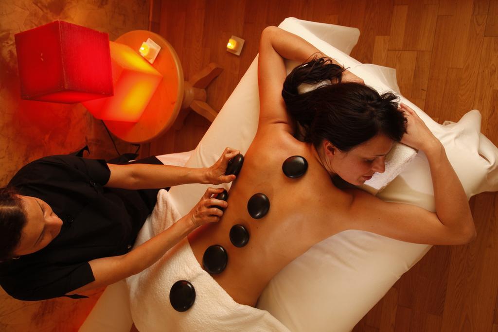 Hotel Mirabello - Slow Hotel Benessere Fiera Di Primiero Esterno foto